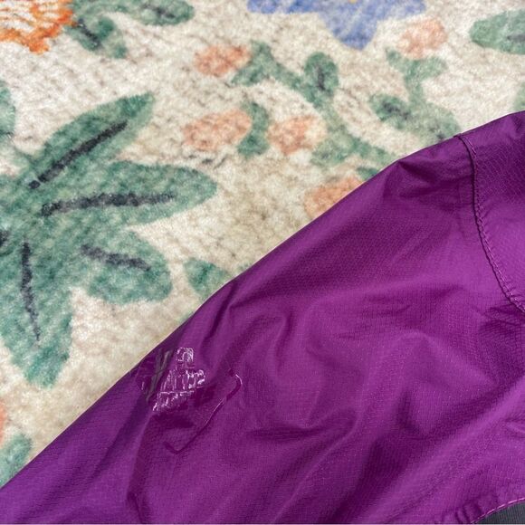 EMS hooded raincoat windbreaker size Large purple vented armpit system3 jacket - Picture 9 of 9